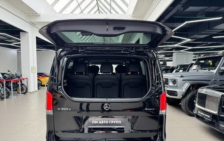 Mercedes-Benz V-Класс, 2025 год, 17 400 000 рублей, 34 фотография