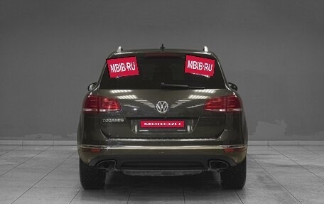 Volkswagen Touareg III, 2015 год, 2 650 000 рублей, 4 фотография