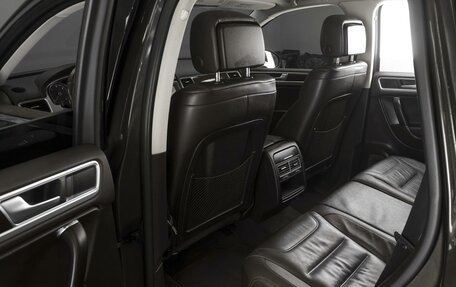 Volkswagen Touareg III, 2015 год, 2 650 000 рублей, 11 фотография