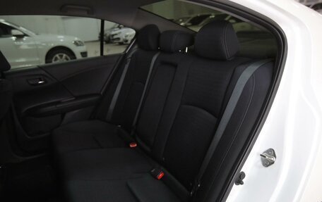 Honda Accord IX рестайлинг, 2013 год, 1 490 000 рублей, 14 фотография