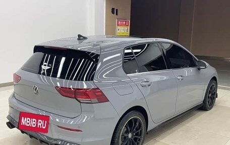 Volkswagen Golf VIII, 2022 год, 1 876 732 рублей, 3 фотография