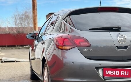 Opel Astra J, 2011 год, 750 000 рублей, 6 фотография