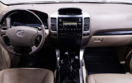 Toyota Land Cruiser Prado 120 рестайлинг, 2008 год, 2 749 000 рублей, 16 фотография