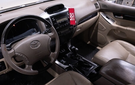 Toyota Land Cruiser Prado 120 рестайлинг, 2008 год, 2 749 000 рублей, 10 фотография