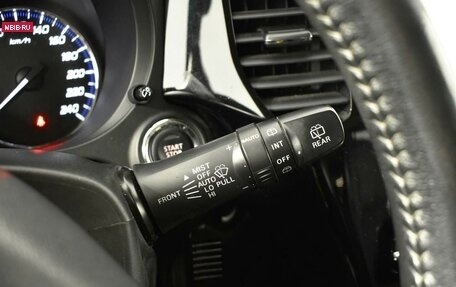 Mitsubishi Outlander III рестайлинг 3, 2020 год, 2 350 000 рублей, 20 фотография