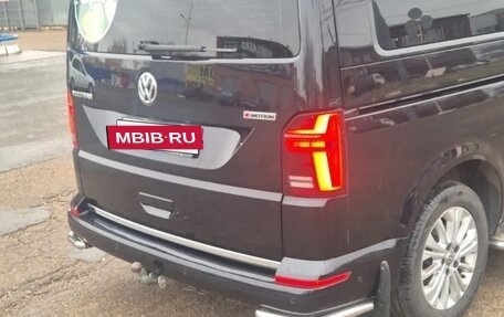 Volkswagen Multivan T6 рестайлинг, 2021 год, 6 999 999 рублей, 3 фотография