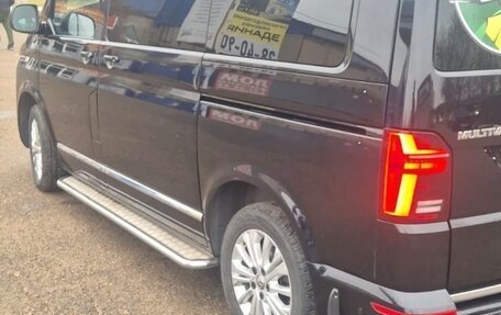 Volkswagen Multivan T6 рестайлинг, 2021 год, 6 999 999 рублей, 9 фотография