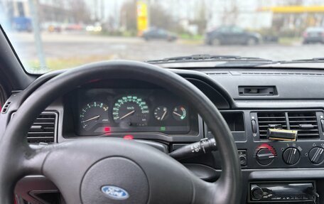 Ford Orion III, 1993 год, 105 000 рублей, 9 фотография