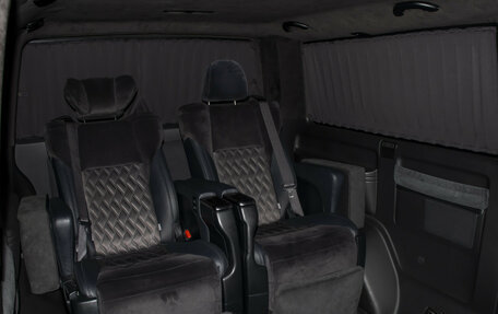 Volkswagen Multivan T6 рестайлинг, 2016 год, 7 455 000 рублей, 11 фотография