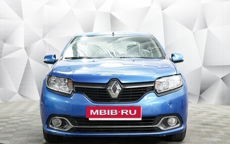Renault Logan II, 2015 год, 730 000 рублей, 4 фотография
