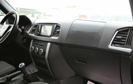 ЛуАЗ Patriot, 2017 год, 819 000 рублей, 15 фотография