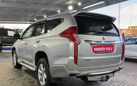 Mitsubishi Pajero Sport III рестайлинг, 2017 год, 2 249 000 рублей, 3 фотография