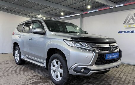 Mitsubishi Pajero Sport III рестайлинг, 2017 год, 2 249 000 рублей, 7 фотография