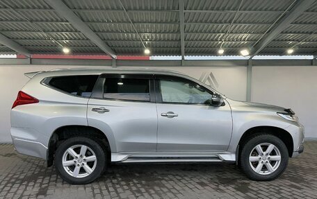 Mitsubishi Pajero Sport III рестайлинг, 2017 год, 2 249 000 рублей, 6 фотография