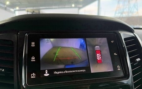 Mitsubishi Pajero Sport III рестайлинг, 2017 год, 2 249 000 рублей, 12 фотография