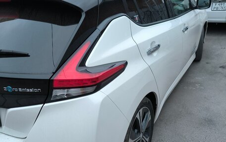 Nissan Leaf II, 2018 год, 1 299 999 рублей, 4 фотография