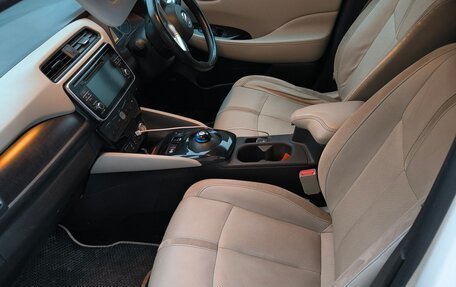 Nissan Leaf II, 2018 год, 1 299 999 рублей, 5 фотография