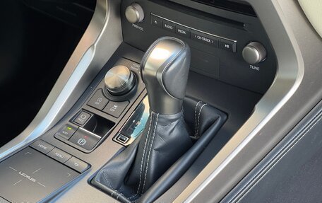 Lexus NX I, 2017 год, 3 000 000 рублей, 22 фотография