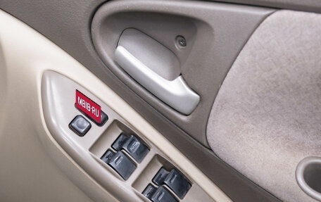 Toyota Platz, 2005 год, 299 000 рублей, 8 фотография