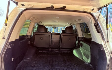 Toyota Land Cruiser 200, 2014 год, 4 600 000 рублей, 9 фотография