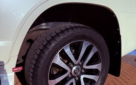 Toyota Land Cruiser 200, 2014 год, 4 600 000 рублей, 8 фотография