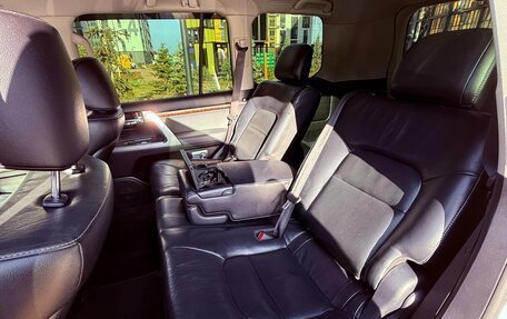 Toyota Land Cruiser 200, 2014 год, 4 600 000 рублей, 26 фотография