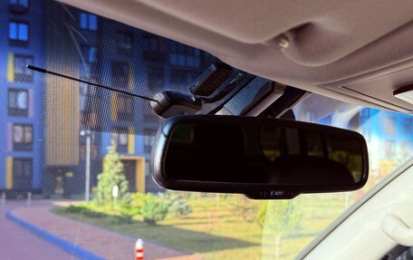 Toyota Land Cruiser 200, 2014 год, 4 600 000 рублей, 23 фотография