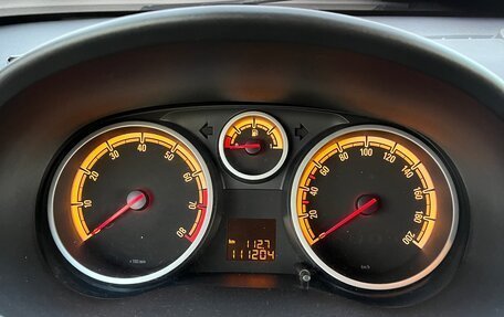 Opel Corsa D, 2013 год, 900 000 рублей, 18 фотография