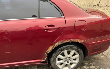 Toyota Avensis III рестайлинг, 2003 год, 400 000 рублей, 12 фотография