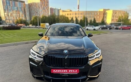 BMW 7 серия, 2017 год, 3 990 000 рублей, 3 фотография
