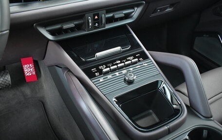 Porsche Cayenne III, 2025 год, 20 500 000 рублей, 24 фотография