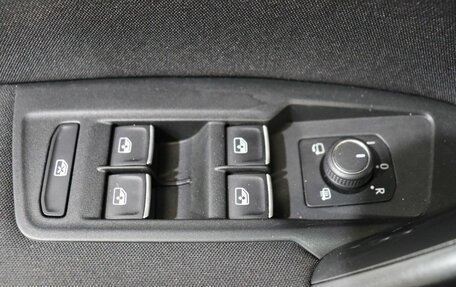 Volkswagen Tiguan II, 2018 год, 2 349 000 рублей, 11 фотография