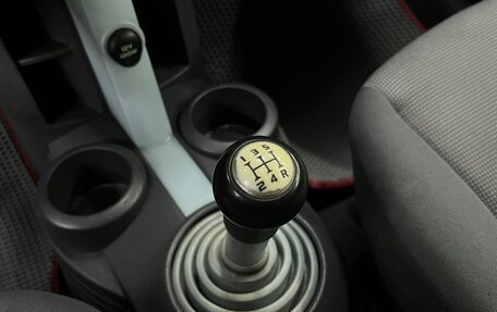 Mitsubishi Colt VI рестайлинг, 2005 год, 219 900 рублей, 14 фотография