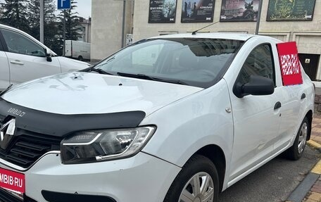 Renault Logan II, 2018 год, 488 000 рублей, 2 фотография