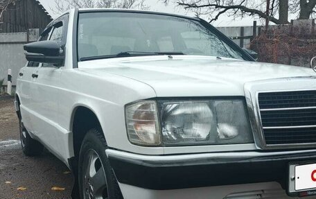 Mercedes-Benz 190 (W201), 1984 год, 350 000 рублей, 3 фотография