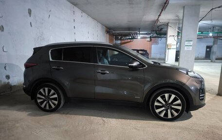 KIA Sportage IV рестайлинг, 2017 год, 2 800 000 рублей, 6 фотография