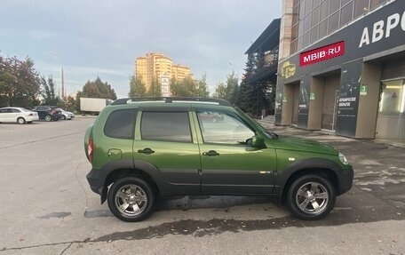 Chevrolet Niva I рестайлинг, 2016 год, 800 000 рублей, 9 фотография
