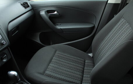 Volkswagen Polo VI (EU Market), 2017 год, 1 246 000 рублей, 12 фотография