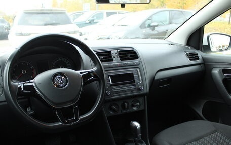 Volkswagen Polo VI (EU Market), 2017 год, 1 246 000 рублей, 4 фотография