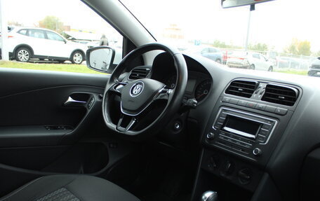 Volkswagen Polo VI (EU Market), 2017 год, 1 246 000 рублей, 16 фотография