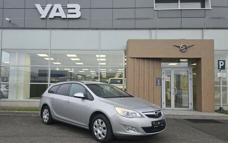 Opel Astra J, 2011 год, 630 000 рублей, 13 фотография