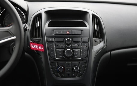 Opel Astra J, 2011 год, 630 000 рублей, 4 фотография