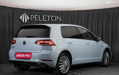 Volkswagen Golf VII, 2018 год, 2 160 000 рублей, 5 фотография