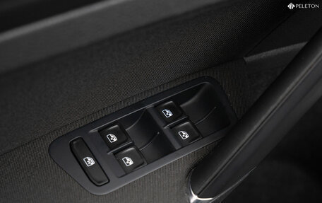 Volkswagen Golf VII, 2018 год, 2 160 000 рублей, 21 фотография