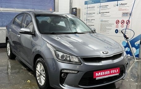 KIA Rio IV, 2018 год, 1 450 000 рублей, 2 фотография