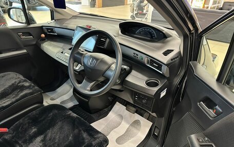 Honda Freed I, 2011 год, 1 179 000 рублей, 10 фотография