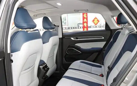 Geely Emgrand, 2022 год, 1 000 000 рублей, 8 фотография