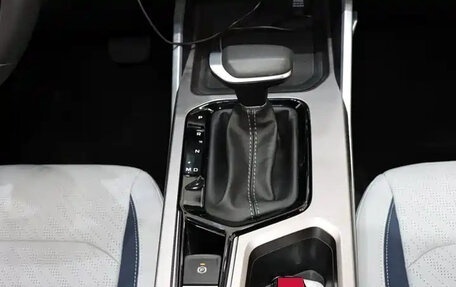 Geely Emgrand, 2022 год, 1 000 000 рублей, 10 фотография