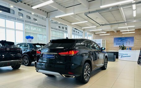 Lexus RX IV рестайлинг, 2022 год, 6 149 900 рублей, 6 фотография