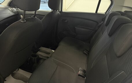 Renault Logan II, 2022 год, 1 150 000 рублей, 7 фотография